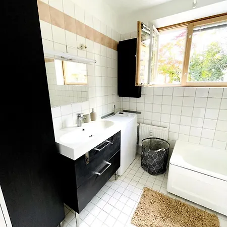 Heart Of The Old Town - Space, Views & Comfort Apartman