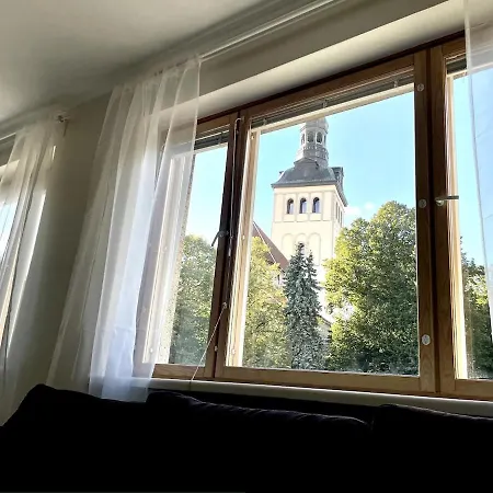 Heart Of The Old Town - Space, Views & Comfort Apartman