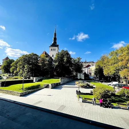 Heart Of The Old Town - Space, Views & Comfort Apartman Tallinn
